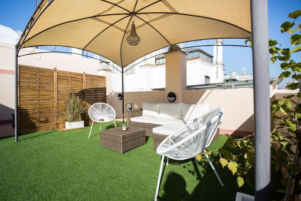 Esse Atico. Precioso Atico Con Terraza En Pleno Centro Daire Sevilla Dış mekan fotoğraf